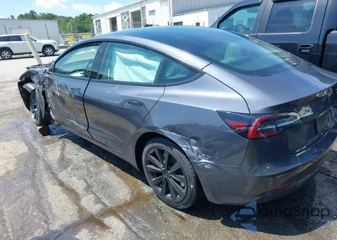 2023 Tesla Model 3 Rear-Wheel Drive из США, поврежденный, VIN 5YJ3E1EA7PF413311